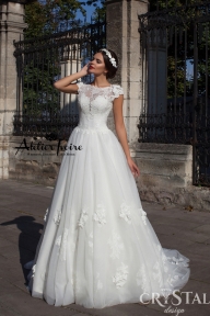 Булчинска рокля Lattoya от Ателие Ивоар! www.atelierivoire.bg - Crystal Design for Atelier Ivoire